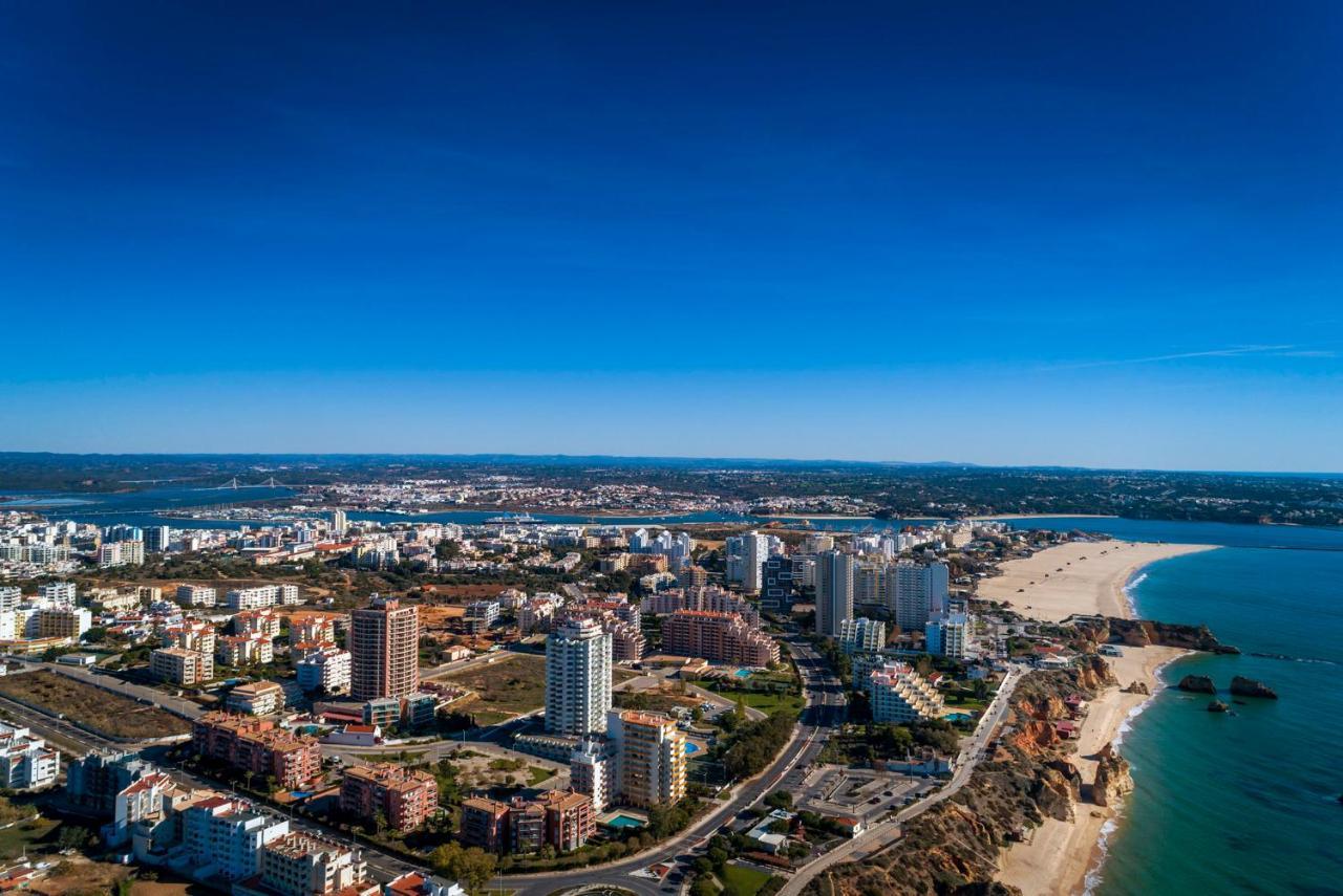 B02 - Fantastic Apartment With Pool ปอร์ติเมา ภายนอก รูปภาพ