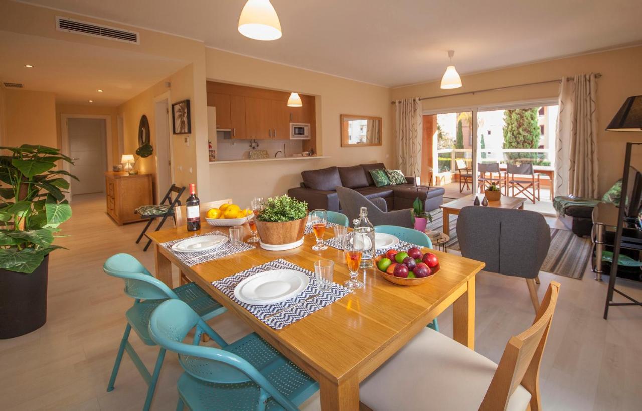 B02 - Fantastic Apartment With Pool ปอร์ติเมา ภายนอก รูปภาพ
